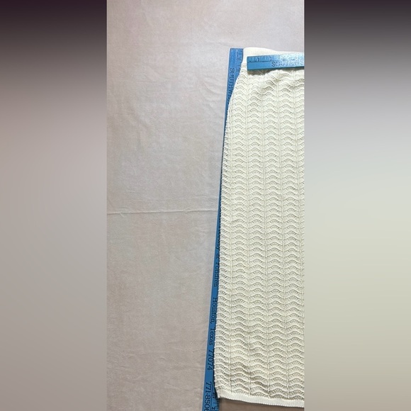 Theory crochet skirt - Picture 7 of 10